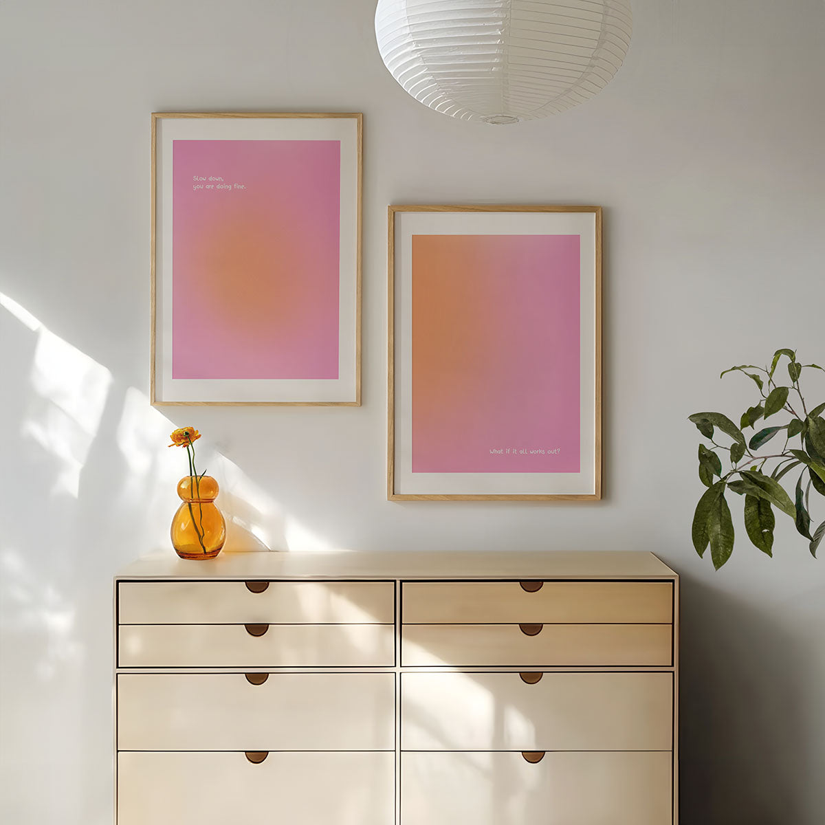 Set aus 2 Postern: Aura in pink & orange